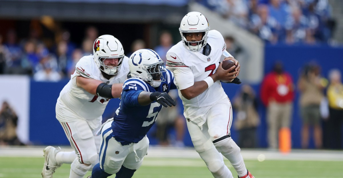 Colts pass rush with season-best performance against Cardinals