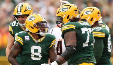 Why did Jordan Morgan start at right guard this week?