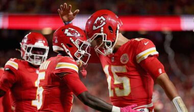 Patrick Mahomes fastest in NFL history to 300 touchdowns