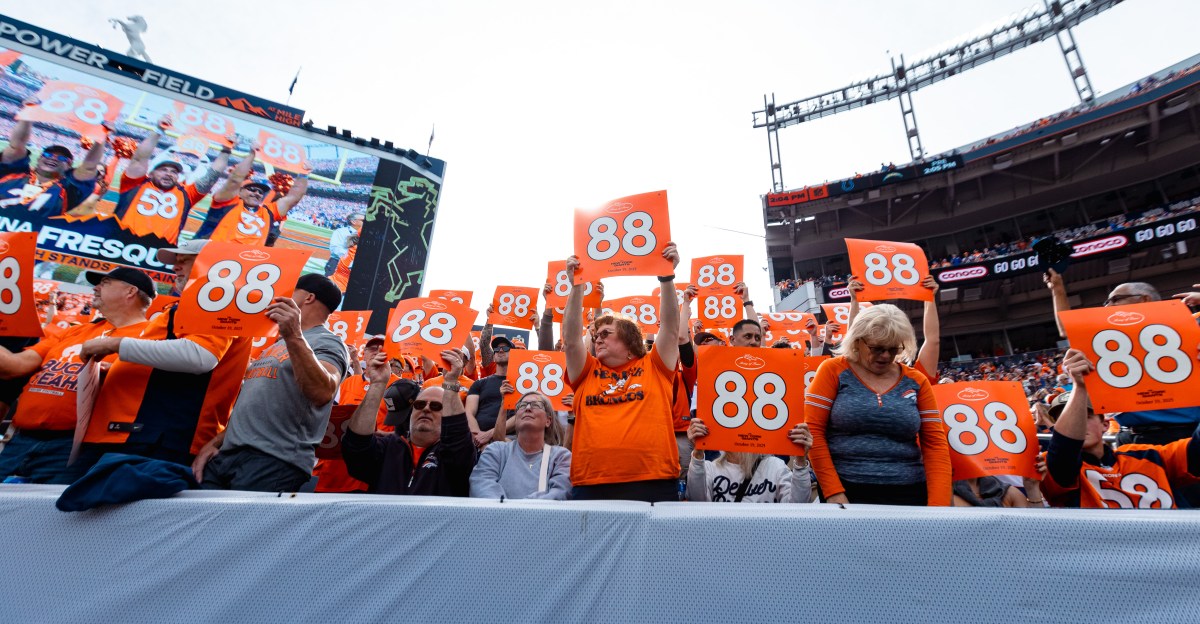 Denver Broncos, NFL picks and predictions for NFL Week 8