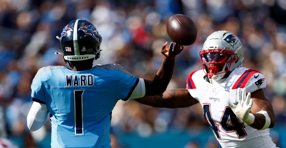 Patriots linebacker K’Lavon Chaisson earns AFC honors following Week 7