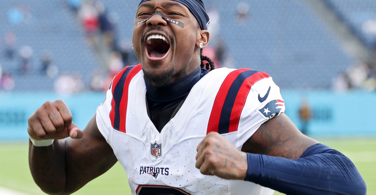 Patriots links 10/20/25: New England rocks Music City 31-13