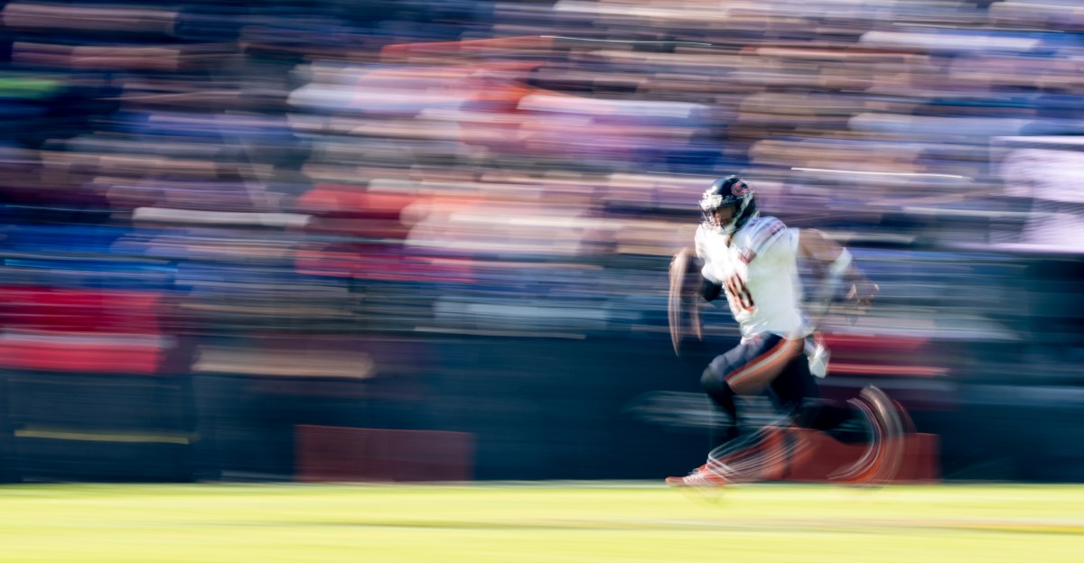 Caleb Williams Stat Tracker Week 8