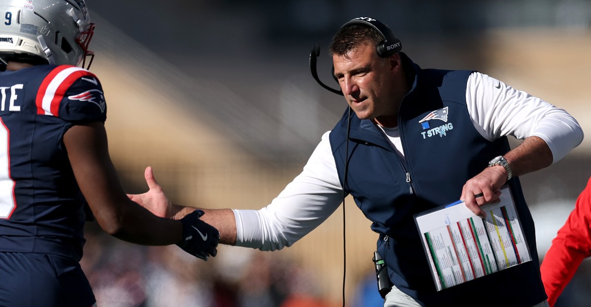 AFC playoff picture: Patriots continue sitting pretty after Browns win