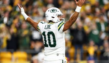 Packers vs. Steelers Final Score: Jordan Love shows up Aaron Rodgers in Packers’ win