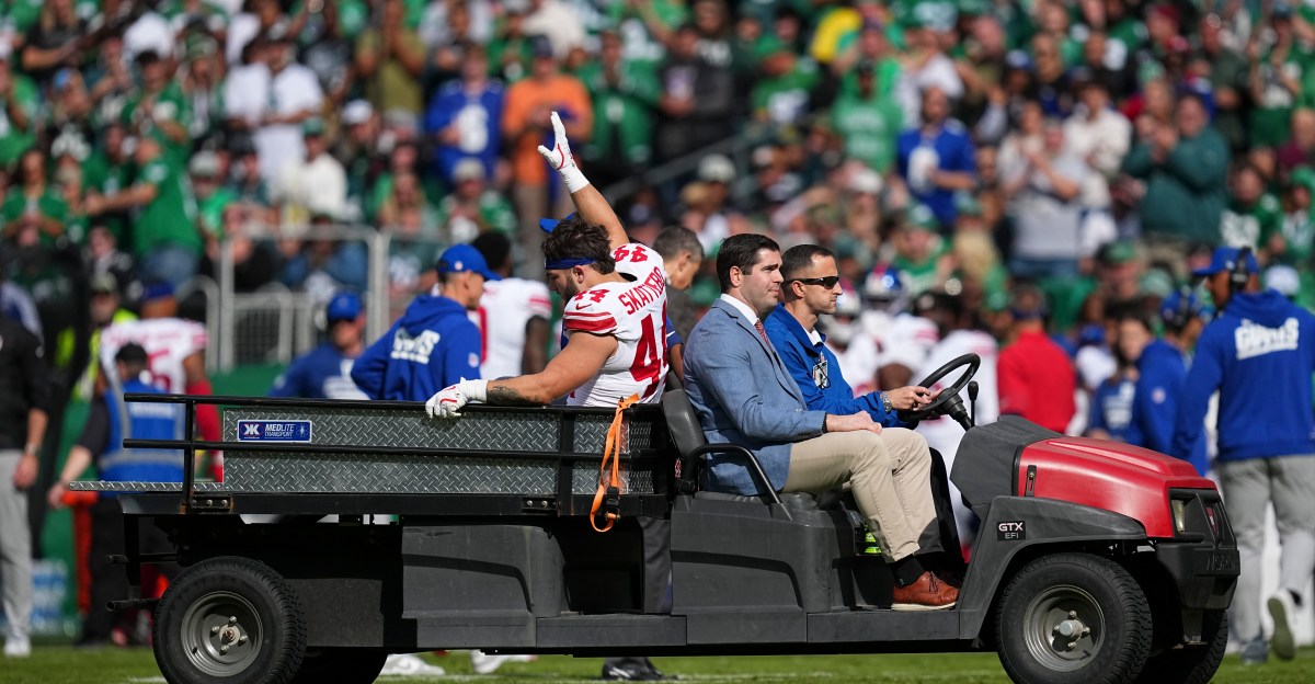 Should Eagles’ Zach Baun be fined for hip-drop tackle on Giants’ Cam Skattebo?