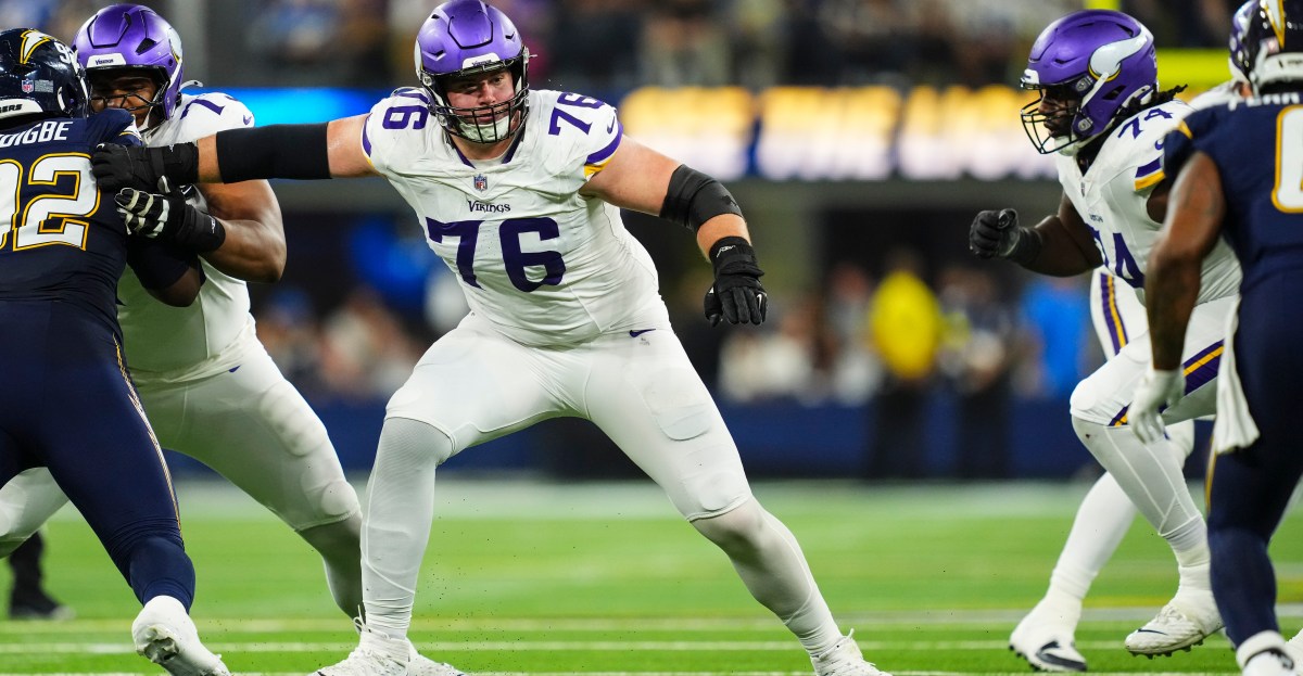 How notable free agent offensive linemen have performed in 2025