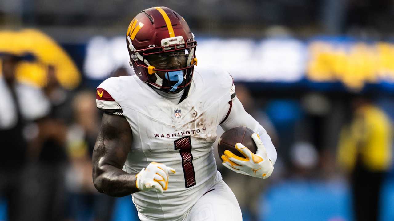 Commanders WR Deebo Samuel (heel) active for Monday night against Bears