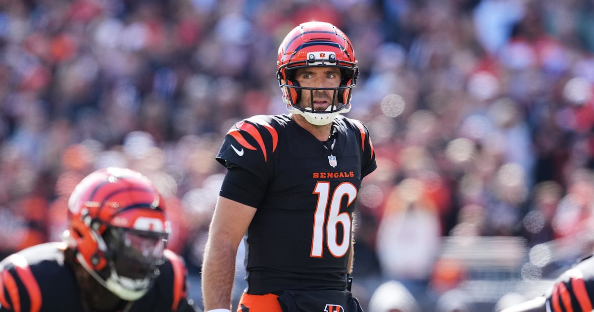 Bengals late collapse allows Jets to get 1st win of season – WHIO TV 7 and WHIO Radio