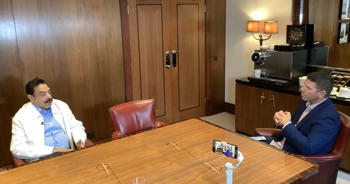 Shad Khan, owner of the Jaguars, is optimistic about the Jags start – Action News Jax