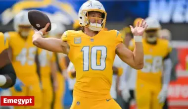 CBS Announcers Compare Chargers Uniforms to Savannah Bananas vs. Colts