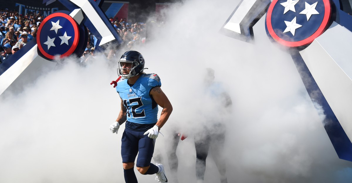 Titans sign Mason Kinsey to active roster