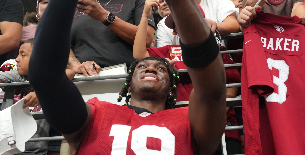 Cardinals vs. Colts: A sea of Harrison jerseys