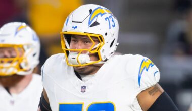 Chargers make a pair of roster transactions, add new offensive lineman