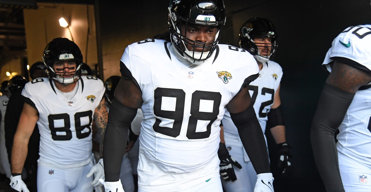 Bengals claim Jordan Jefferson off waivers from 49ers and cut Howard Cross III