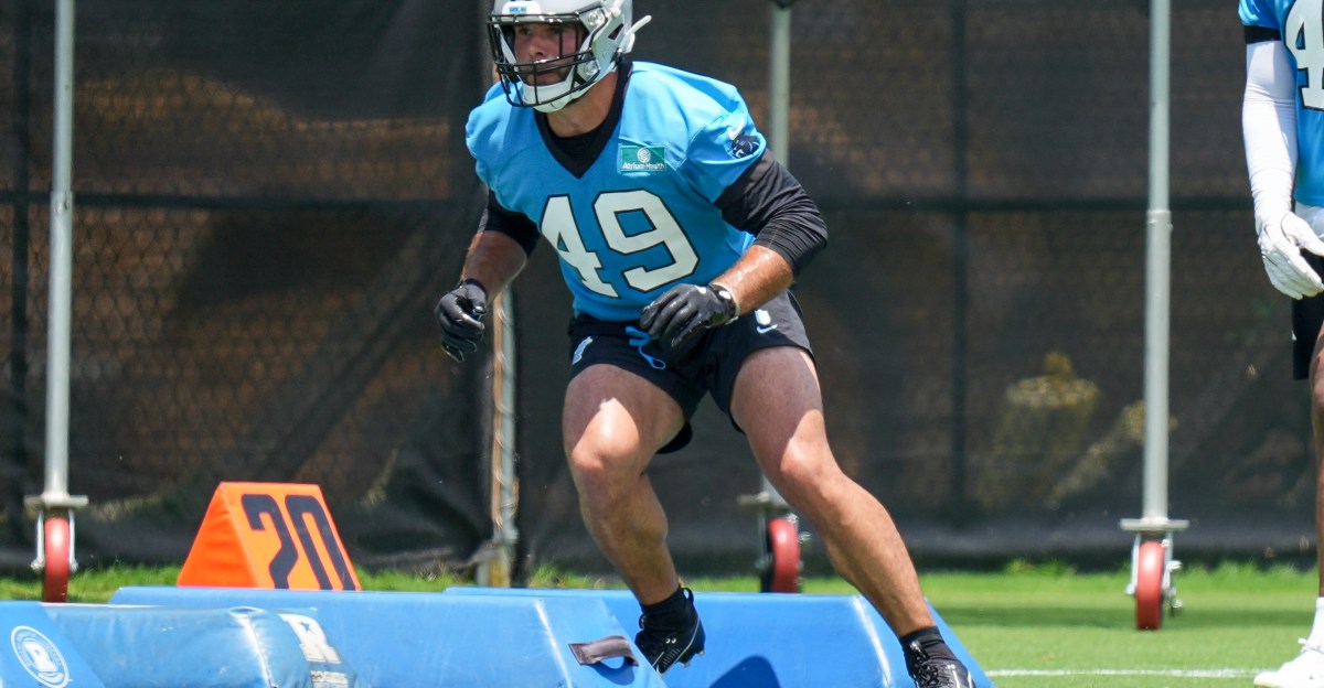 Raiders news: Las Vegas signs linebacker Jon Rhattigan