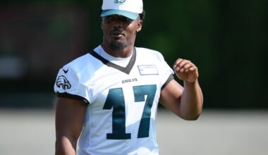 Eagles open Nakobe Dean’s practice window