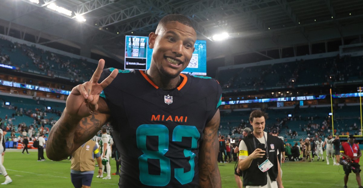 Miami Dolphins underrated TE Darren Waller may help with Tyreek Hill out