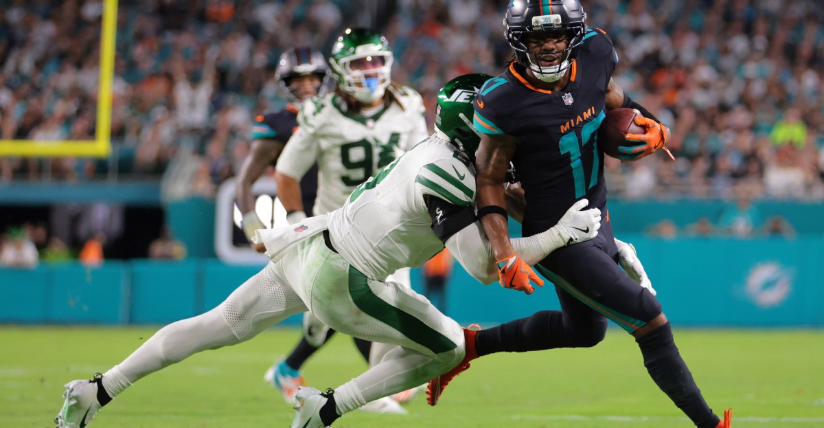 Jets pass coverage is struggling to execute the basics