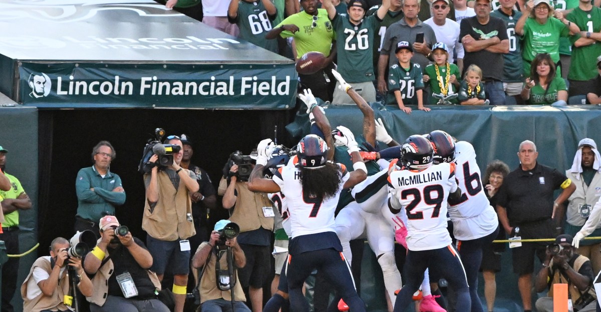 Denver Broncos snap analysis vs. Philadelphia Eagles