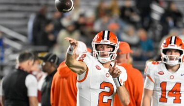 Clemson vs. Boston College: Tigers Roll Over the Eagles 41-10