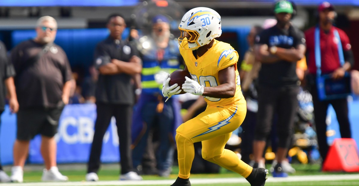 Kimani Vidal start or sit: Week 8 fantasy football advice