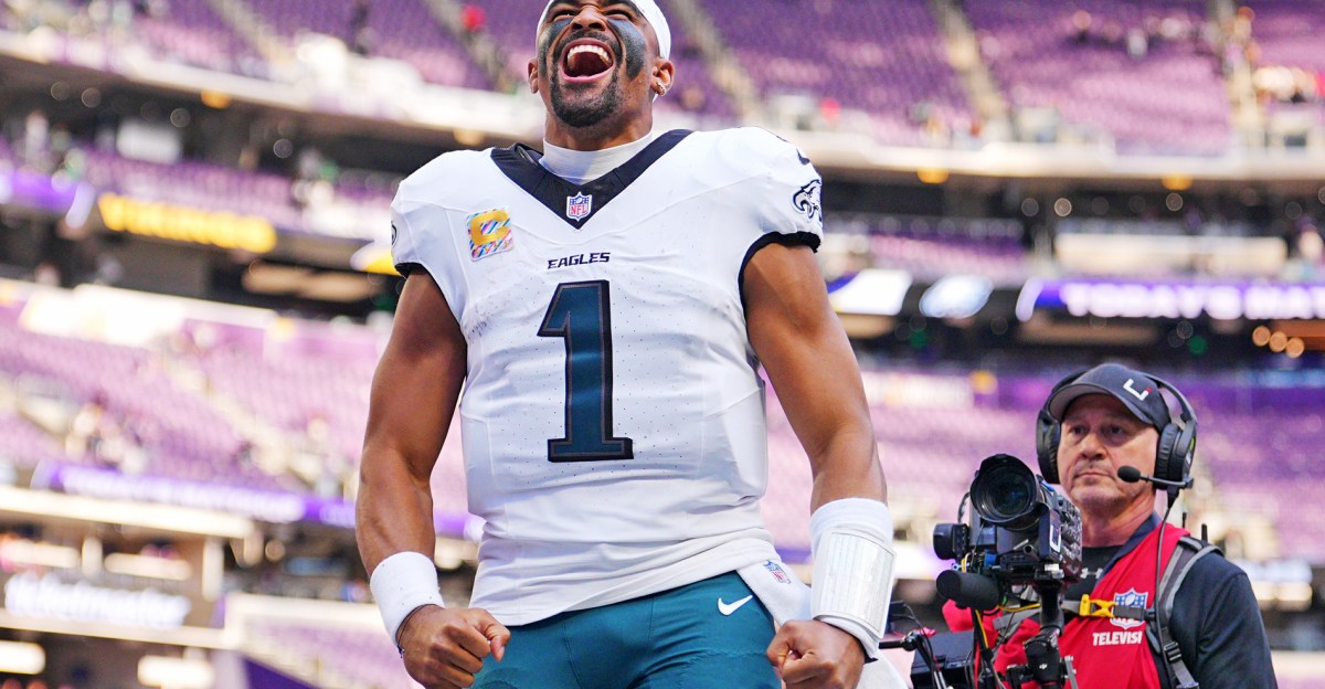 Eagles News: Jalen Hurts has the highest passer rating in Eagles history through 7 games