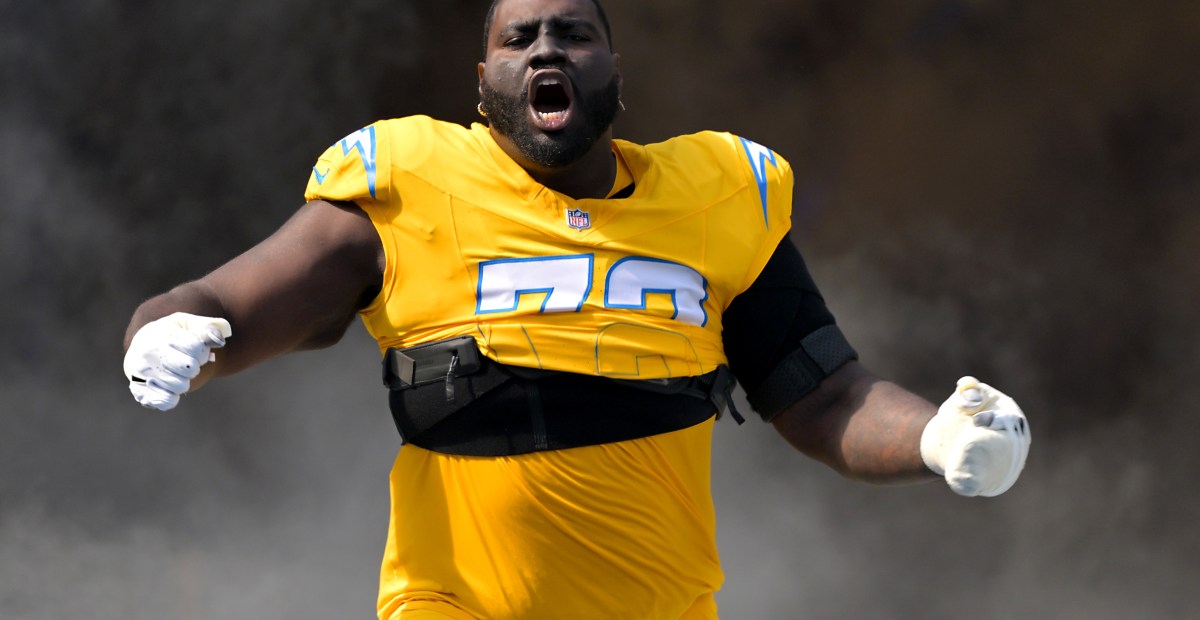 Chargers-Titans Wednesday Injury Report: OG Mekhi Becton DNP to begin Week 9