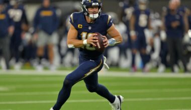 Bolts will wear navy ‘Super Chargers’ uniforms vs. Texans