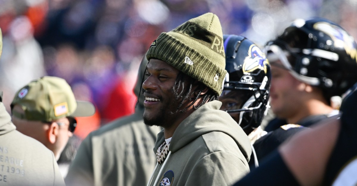 Lamar Jackson upgraded on Ravens’ Monday injury report