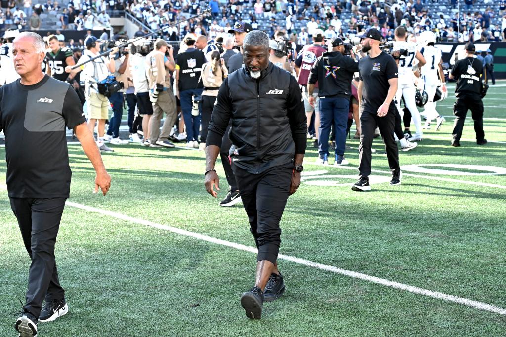 Aaron Glenn must weed out the losing players sinking Jets