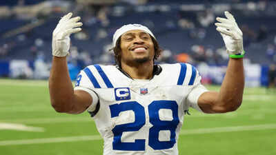 Will Jonathan Taylor play against the Los Angeles Chargers tonight? Latest injury update on the popular Indianapolis Colts running back