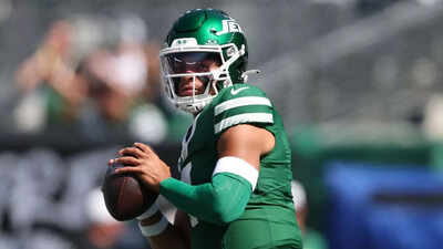 "Everybody has to be on the same page": Justin Fields pushes Jets to fix mistakes and chase first win vs Cowboys