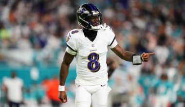 Lamar Jackson throws 4 TDs in triumphant return as Ravens roll past Dolphins 