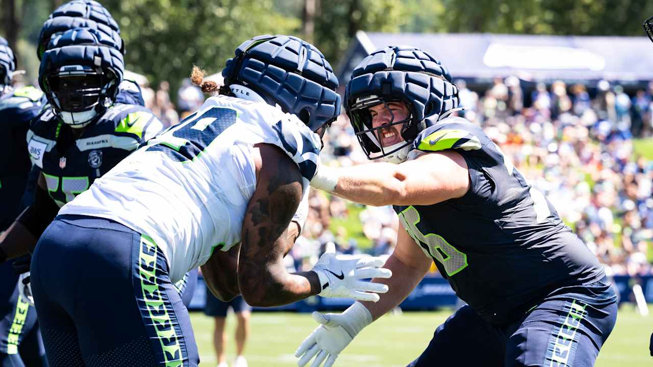 Seahawks O-Line & D-Line Take Every Opportunity To Learn From Each Other: ‘Iron Sharpens Iron’