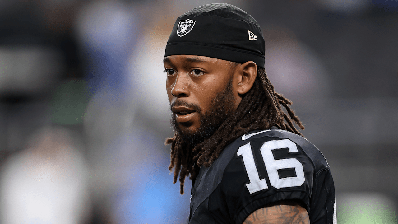 Does Raiders WR Jakobi Meyers still want to be traded? 'Oh, for sure'