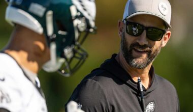 How did the Eagles attack the mini-bye weekend?