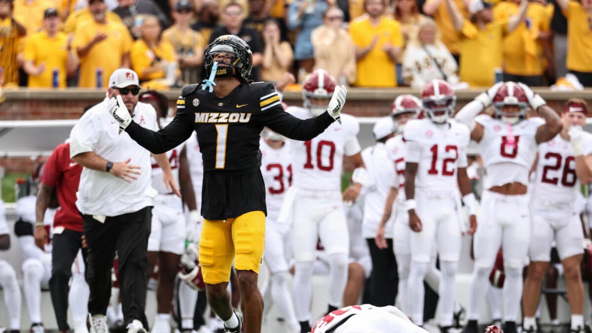 College Football Playoff Predictions: A 3-loss SEC team in field is coming this fall