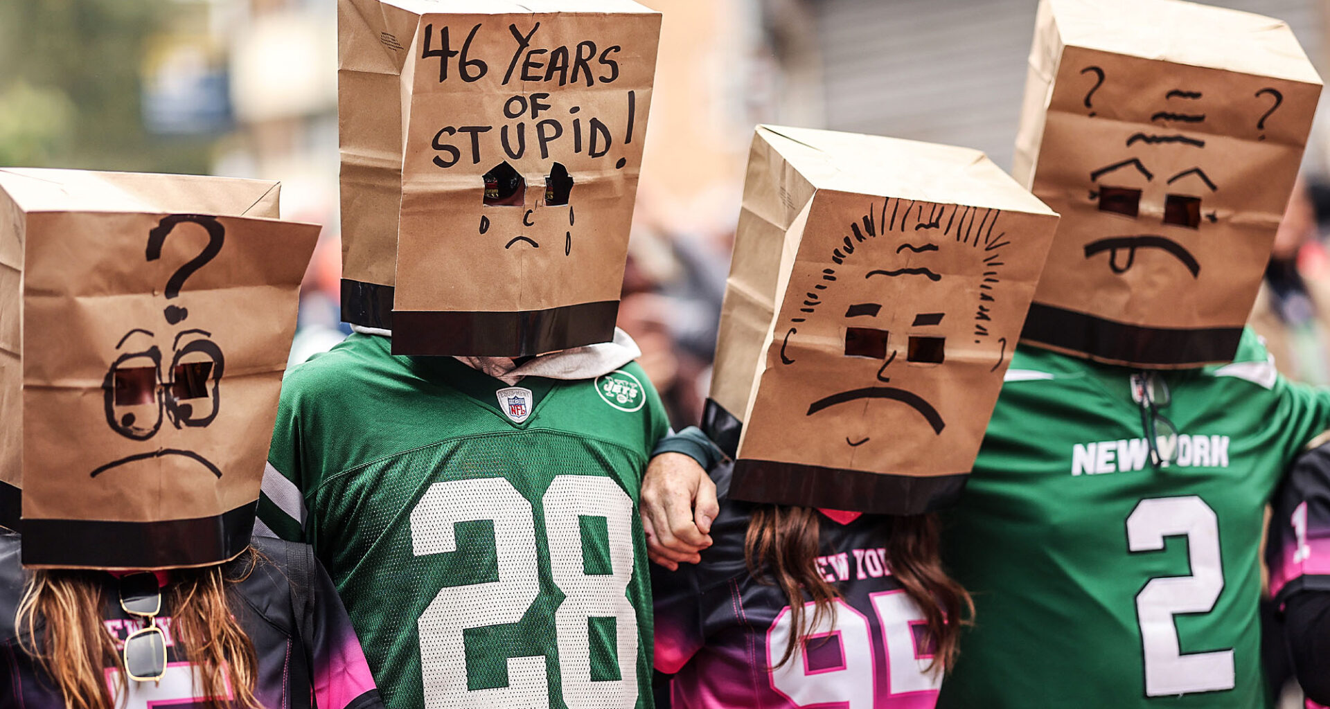 NY Jets HC Aaron Glenn explains offensive bungle before halftime