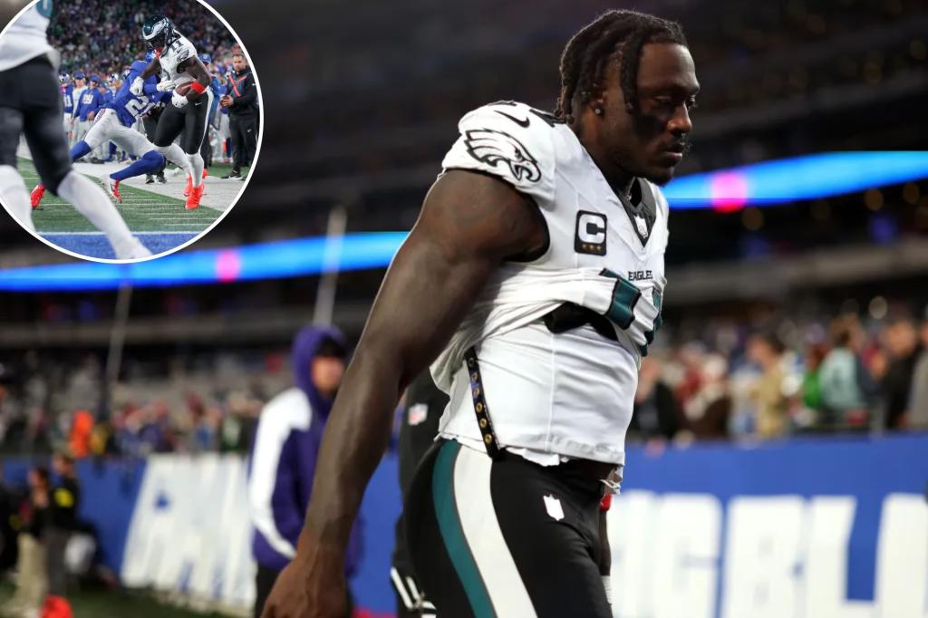 AJ Brown 'clears up' Eagles meeting after denying it happened