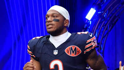 DJ Moore left the Northwest Stadium in an ambulance after a 25-24 win over the Washington Commanders