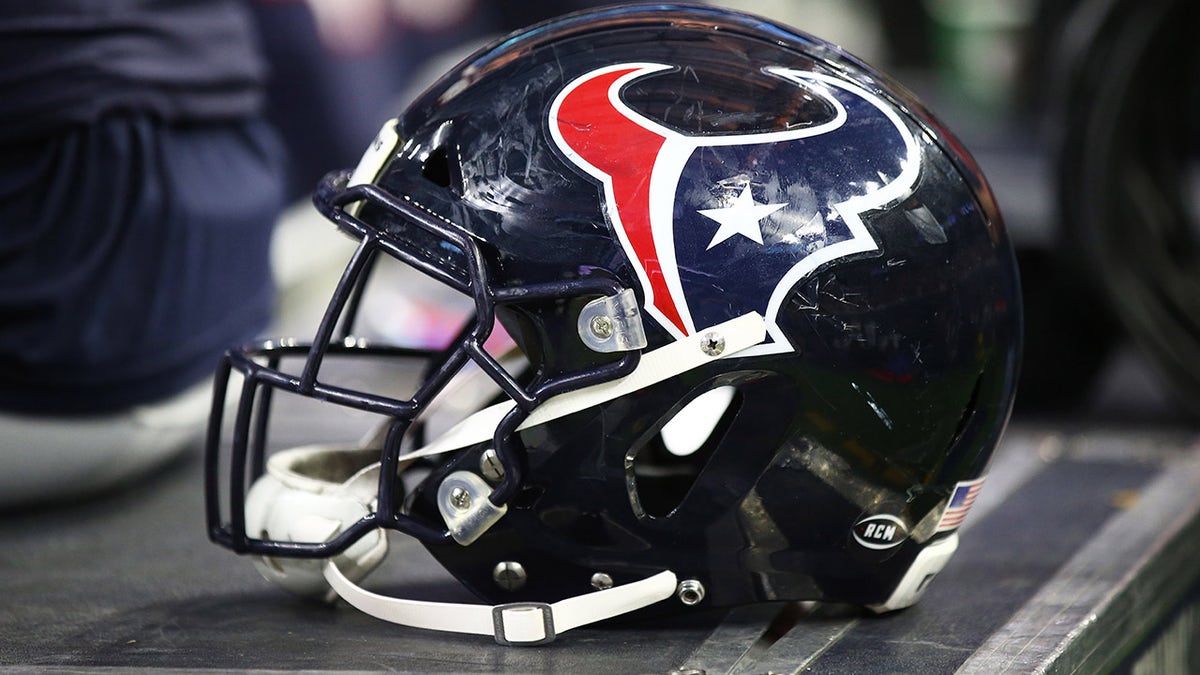 Texans helmet in 2019