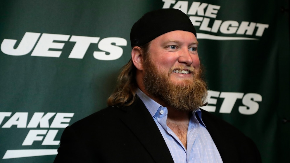 Jets legend Nick Mangold dies at 41: What to know about his cause of death