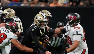 New Orleans Saints make in-game quarterback change in loss to Tampa Bay, will evaluate position 