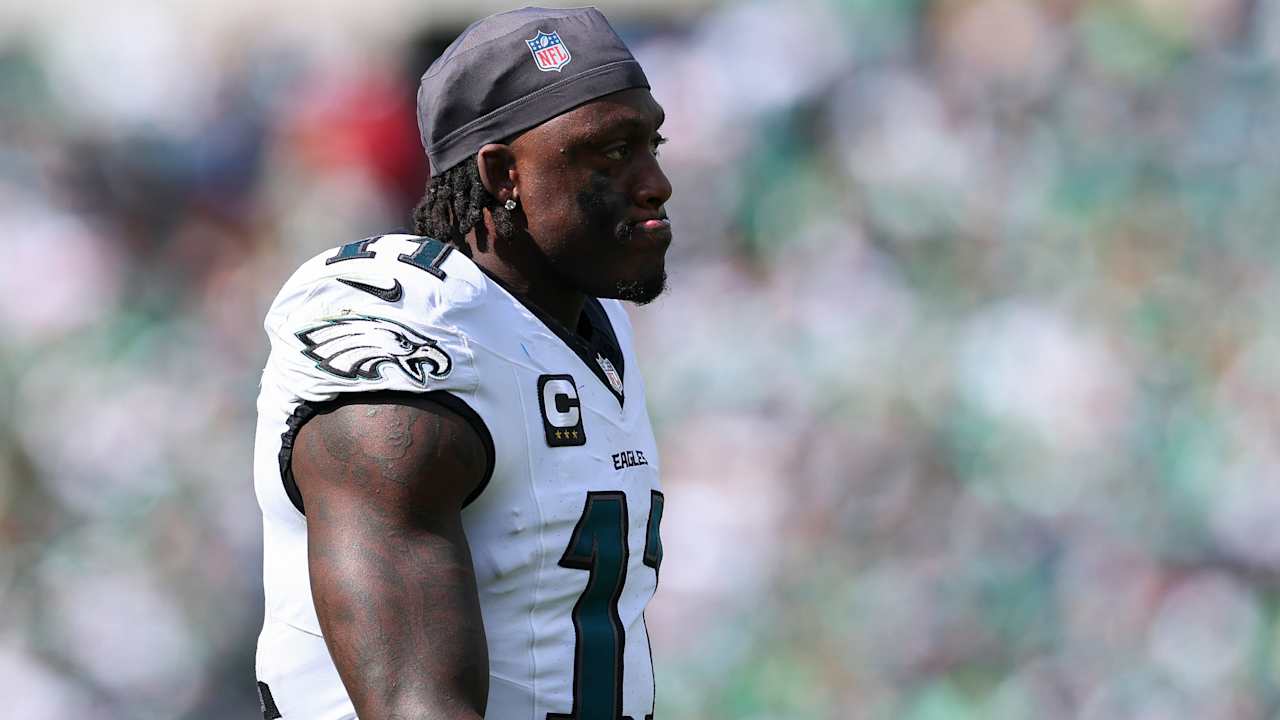 A.J. Brown let 'frustrations boil over' in cryptic post after Eagles' win over Buccaneers