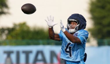 Source: Ex-Seahawks, Titans' Tyler Lockett to sign with Raiders