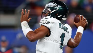 Hurts' passing game falling short of what the Eagles need