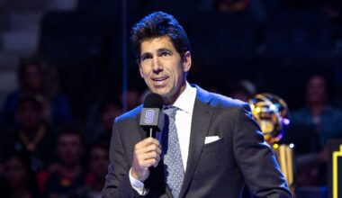 Bob Myers leaves ESPN, joins Harris-Blitzer group as president of sports