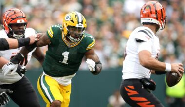 Packers' Micah Parsons rants on one-sided officiating, tush push