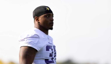 Vikings Activate C.J. Ham; Place Ryan Kelly on IR; Make Additional Roster Moves - Minnesota Vikings